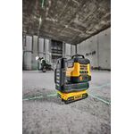 Лазерний лінійний рівень DeWALT DCLE34031D1, фото , зображення 2 | SNABZHENIE.com.ua