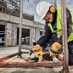 Шлифмашина угловая DeWALT DWE4357 бесщеточная сетевая, фото , изображение 3 | SNABZHENIE.com.ua