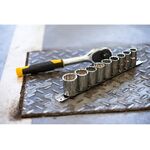 Тріщатка з головками STANLEY: квадрат 1/4, 72 зубці, крок 5* + 10 торцевих головок [11 од.], фото , зображення 2 | SNABZHENIE.com.ua