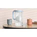 Фільтр-глечик Brita Glass Jug One скляний 2.5л (1.7л очищеної води) з фільтр-картриджем, синій, фото , изображение 3 | SNABZHENIE.com.ua