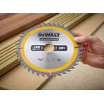Диск пильний DeWALT, 190 x 30 мм, 40 зубів, кут заточки 10 градусів, геометрія зуба WZ / ATB, швидкий різ (DT1945), фото , зображення 3 | SNABZHENIE.com.ua