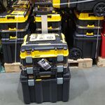 Комплект ящиків TSTAK 2.0 DeWALT, ящик + органайзер + ящик-тележка (DWST83411-1), фото , зображення 2 | SNABZHENIE.com.ua