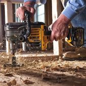 Акумуляторна углова дрель DeWALT DCD460N, фото , зображення 4 | SNABZHENIE.com.ua