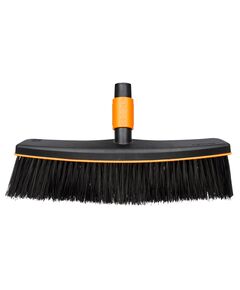 Fiskars Щітка для патио QuikFit, фото  | SNABZHENIE.com.ua
