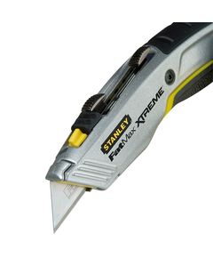 Нож Stanley Fatmax Xtreme с двумя лезвиями, фото  | SNABZHENIE.com.ua