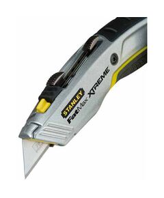 Нож Stanley Fatmax Xtreme с двумя лезвиями, фото  | SNABZHENIE.com.ua