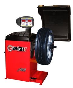 Полуавтоматический балансировочный станок BRIGHT CB66 220В, фото  | SNABZHENIE.com.ua