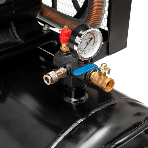 Компресор 200л, 7,5 кВт, 380 В, 10 aтм, 1050 л/хвил. 3 циліндри, фото , зображення 7 | SNABZHENIE.com.ua Компресор 200л, 7,5 кВт, 380 В, 10 aтм, 1050 л/хвил. 3 циліндри, фото , зображення 7 | SNABZHENIE.com.ua