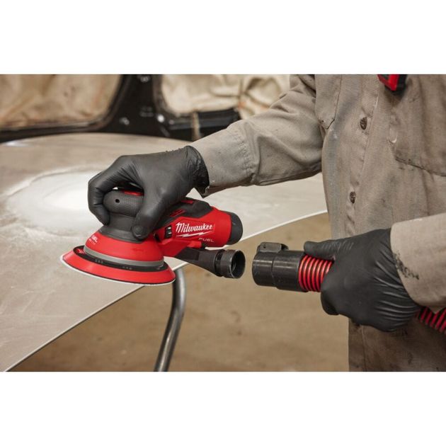 Шлифмашина эксцентриковая аккумуляторная бесщеточная MILWAUKEE M12 FROS2.5-502X Ø150мм (ЗУ+2ак.Х5Ач), фото , изображение 7 | SNABZHENIE.com.ua Шлифмашина эксцентриковая аккумуляторная бесщеточная MILWAUKEE M12 FROS2.5-502X Ø150мм (ЗУ+2ак.Х5Ач), фото , изображение 7 | SNABZHENIE.com.ua