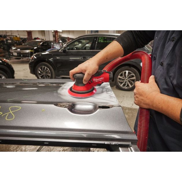 Шлифмашина эксцентриковая аккумуляторная бесщеточная MILWAUKEE M12 FROS2.5-502X Ø150мм (ЗУ+2ак.Х5Ач), фото , изображение 9 | SNABZHENIE.com.ua Шлифмашина эксцентриковая аккумуляторная бесщеточная MILWAUKEE M12 FROS2.5-502X Ø150мм (ЗУ+2ак.Х5Ач), фото , изображение 9 | SNABZHENIE.com.ua