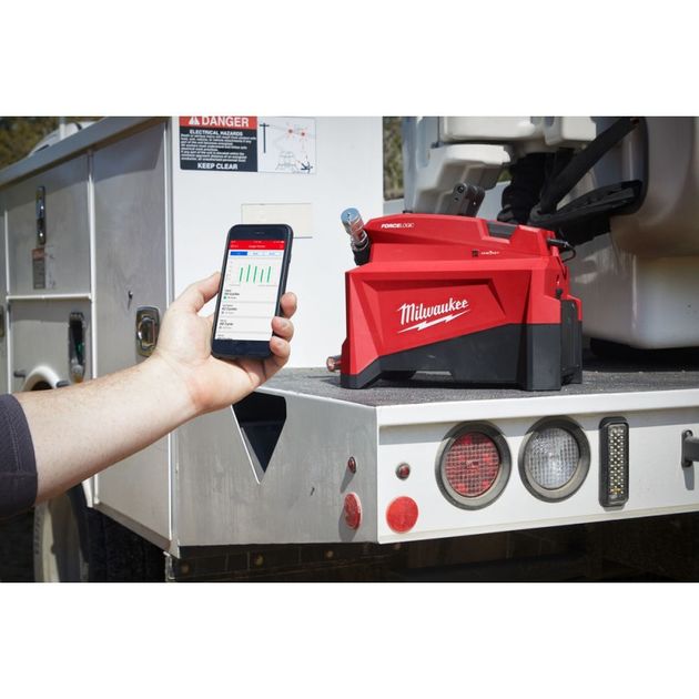 Насос вспомогательный аккумуляторный гидравлический MILWAUKEE M18 HUP700-121 (ЗУ+1Х12Ач) FORGE™, фото , изображение 5 | SNABZHENIE.com.ua Насос вспомогательный аккумуляторный гидравлический MILWAUKEE M18 HUP700-121 (ЗУ+1Х12Ач) FORGE™, фото , изображение 5 | SNABZHENIE.com.ua