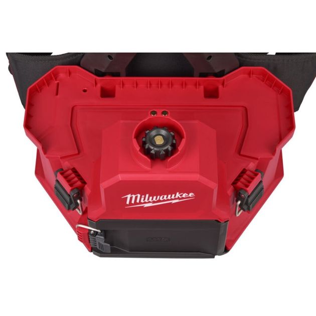 Опрыскиватель ранцевый аккумуляторный (базовая станция) MILWAUKEE M18 BBPFP2-301 (ЗУ+1акк.Х3Ач), фото , изображение 5 | SNABZHENIE.com.ua