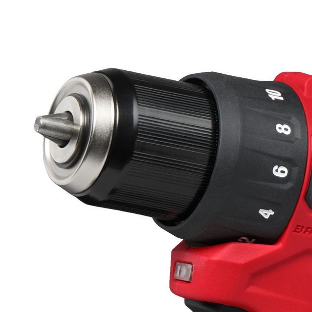Дрель-шуруповёрт аккумуляторная бесщёточная MILWAUKEE M12 BLDDRC-402С (40Нм) (ЗУ+2акк.Х4Ач+кейс), фото , изображение 6 | SNABZHENIE.com.ua Дрель-шуруповёрт аккумуляторная бесщёточная MILWAUKEE M12 BLDDRC-402С (40Нм) (ЗУ+2акк.Х4Ач+кейс), фото , изображение 6 | SNABZHENIE.com.ua