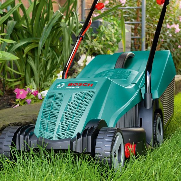 Bosch Газонокосарка ROTAK 32 1200Вт 32см 31л 20-60мм 6.8кг, фото , зображення 8 | SNABZHENIE.com.ua Bosch Газонокосарка ROTAK 32 1200Вт 32см 31л 20-60мм 6.8кг, фото , зображення 8 | SNABZHENIE.com.ua