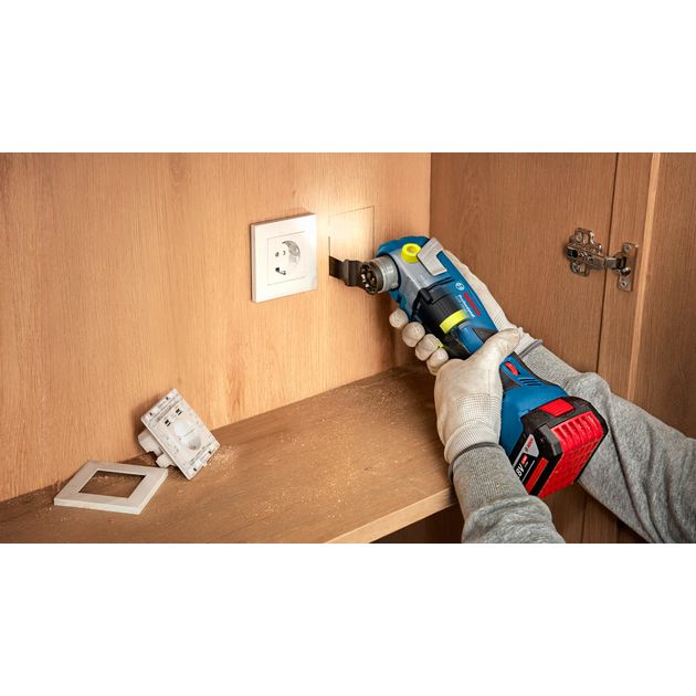 Bosch Багатофункціональний інструмент реноватор GOP 185-LI Professional SOLO 18.0 V-Li 20000об·хв 1.2кг без АКБ та ЗП, фото , зображення 6 | SNABZHENIE.com.ua Bosch Багатофункціональний інструмент реноватор GOP 185-LI Professional SOLO 18.0 V-Li 20000об·хв 1.2кг без АКБ та ЗП, фото , зображення 6 | SNABZHENIE.com.ua