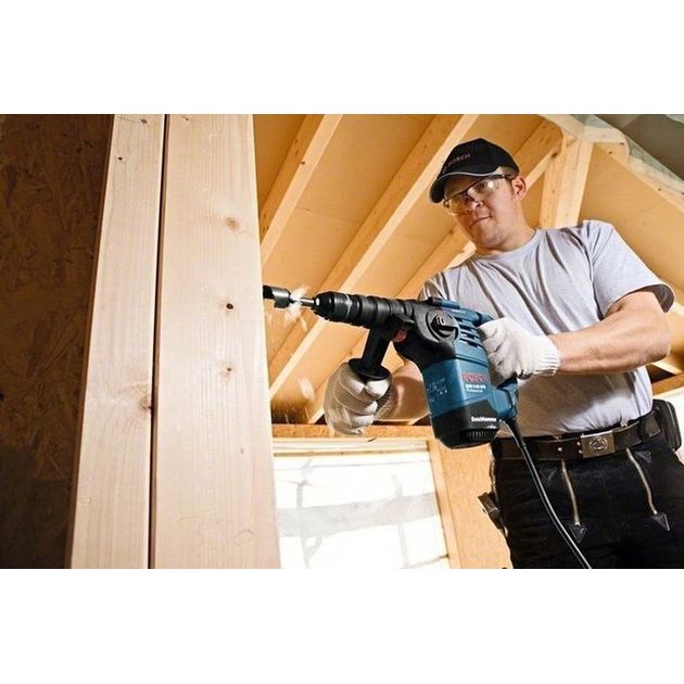 Bosch Перфоратор GBH 4-32 DFR, SDS-plus, 900Вт, 5Дж, 4.7кг, фото , изображение 6 | SNABZHENIE.com.ua Bosch Перфоратор GBH 4-32 DFR, SDS-plus, 900Вт, 5Дж, 4.7кг, фото , изображение 6 | SNABZHENIE.com.ua