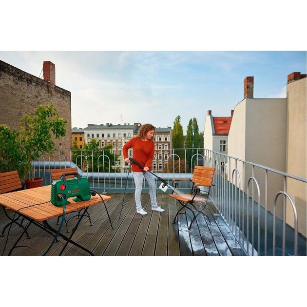 Bosch Мінімийка високого тиску EasyAquatak 120, 1500Вт, 120бар, 350л/год, шланг 5м, 4кг, фото , зображення 4 | SNABZHENIE.com.ua Bosch Мінімийка високого тиску EasyAquatak 120, 1500Вт, 120бар, 350л/год, шланг 5м, 4кг, фото , зображення 4 | SNABZHENIE.com.ua