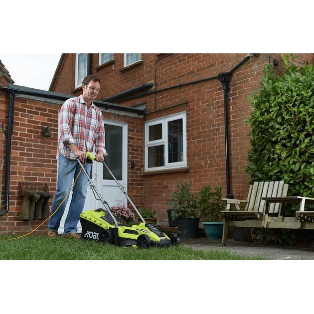 Ryobi Газонокосарка RLM13E33S 1300Вт 33см 35л 20-60мм EasyEdge 9кг, фото , изображение 8 | SNABZHENIE.com.ua Ryobi Газонокосарка RLM13E33S 1300Вт 33см 35л 20-60мм EasyEdge 9кг, фото , изображение 8 | SNABZHENIE.com.ua