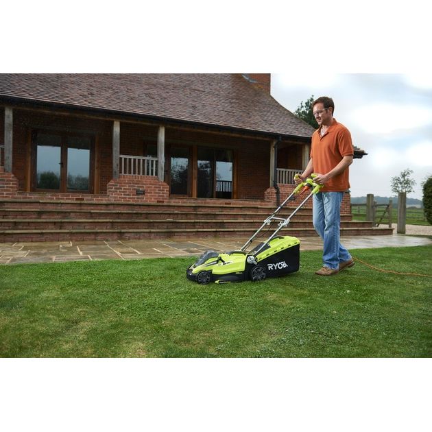 Ryobi Газонокосарка RLM15E36H 1500Вт 36см 45л 20-70мм EasyEdge 11.5кг, фото , изображение 7 | SNABZHENIE.com.ua Ryobi Газонокосарка RLM15E36H 1500Вт 36см 45л 20-70мм EasyEdge 11.5кг, фото , изображение 7 | SNABZHENIE.com.ua