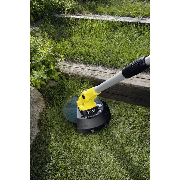 Karcher Тример садовий акумуляторний LTR 18-30 Battery 18В 30см 2.5кг (без АКБ та ЗП), фото , изображение 3 | SNABZHENIE.com.ua Karcher Тример садовий акумуляторний LTR 18-30 Battery 18В 30см 2.5кг (без АКБ та ЗП), фото , изображение 3 | SNABZHENIE.com.ua