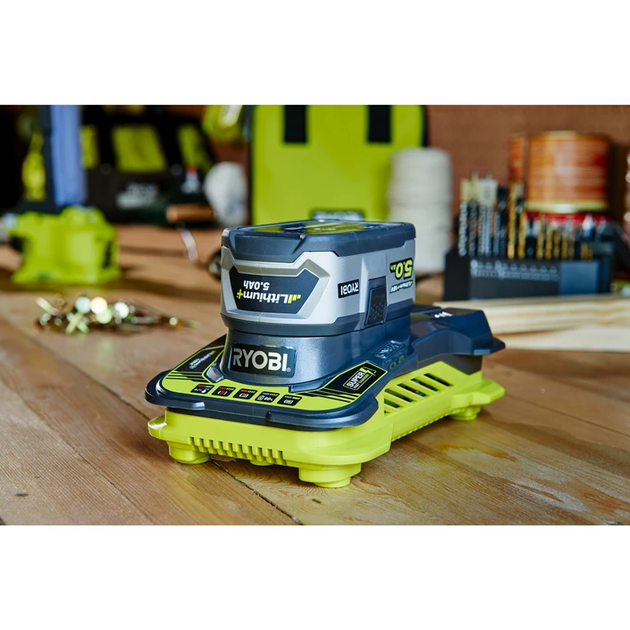 Ryobi Зарядний пристрій ONE+ RC18-150 18В 5А швидкозарядний, фото , зображення 4 | SNABZHENIE.com.ua Ryobi Зарядний пристрій ONE+ RC18-150 18В 5А швидкозарядний, фото , зображення 4 | SNABZHENIE.com.ua