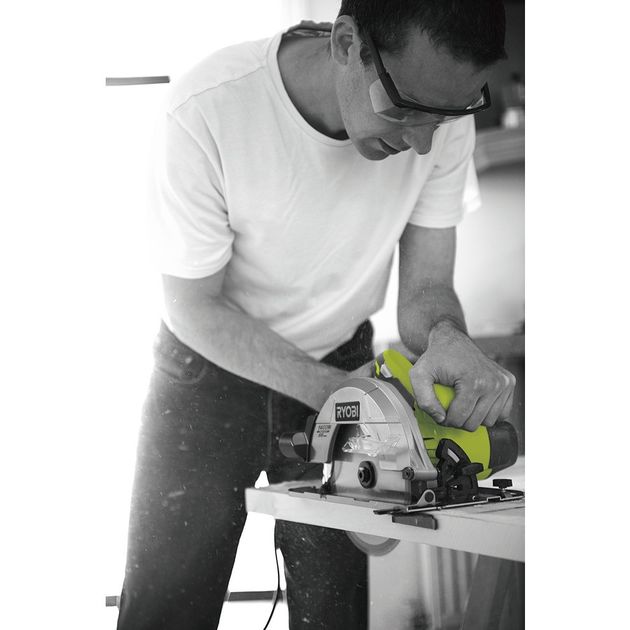 Ryobi Пила дискова RCS1400-G 1400Вт 190мм, 66мм, 5000 об/хв, фото , зображення 4 | SNABZHENIE.com.ua Ryobi Пила дискова RCS1400-G 1400Вт 190мм, 66мм, 5000 об/хв, фото , зображення 4 | SNABZHENIE.com.ua