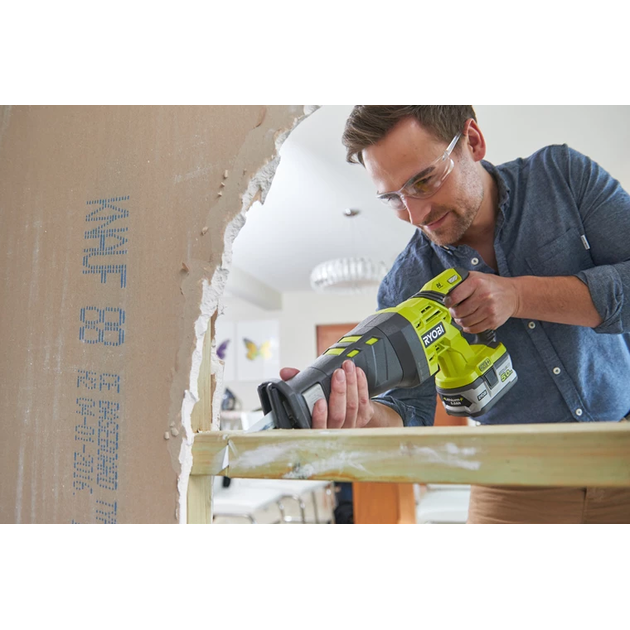 Ryobi Пила шабельна акумуляторна R18RS-0 ONE+ 18В пропил 200мм хід 28мм 2.4кг без АКБ та ЗП, фото , зображення 5 | SNABZHENIE.com.ua Ryobi Пила шабельна акумуляторна R18RS-0 ONE+ 18В пропил 200мм хід 28мм 2.4кг без АКБ та ЗП, фото , зображення 5 | SNABZHENIE.com.ua