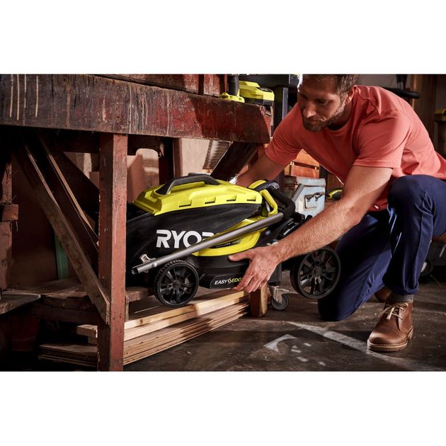 Ryobi Газонокосарка акумуляторна ONE+ OLM1833B 18В 33см 35л 25-65мм 8.1кг без АКБ та ЗП, фото , изображение 9 | SNABZHENIE.com.ua Ryobi Газонокосарка акумуляторна ONE+ OLM1833B 18В 33см 35л 25-65мм 8.1кг без АКБ та ЗП, фото , изображение 9 | SNABZHENIE.com.ua