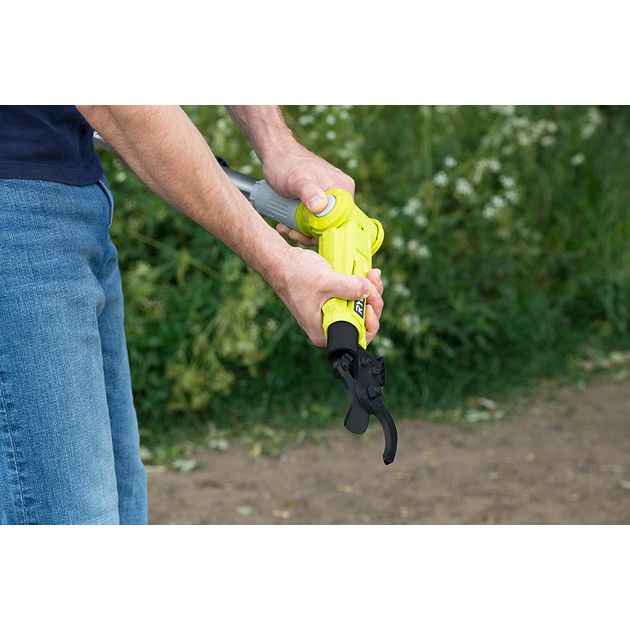 Ryobi Сучкоріз-висоторіз акумуляторний RY18PLA-0 18В ONE+ різ 32мм 3.8кг без АКБ та ЗП, фото , зображення 4 | SNABZHENIE.com.ua Ryobi Сучкоріз-висоторіз акумуляторний RY18PLA-0 18В ONE+ різ 32мм 3.8кг без АКБ та ЗП, фото , зображення 4 | SNABZHENIE.com.ua