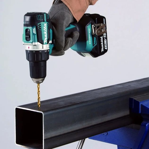 Makita Шуруповерт DDF484RTE, акум, 18В, 5Ah 2шт., 0-500/0-2000 об/хв, 54Нм, 1.5кг, кейс, фото , изображение 4 | SNABZHENIE.com.ua Makita Шуруповерт DDF484RTE, акум, 18В, 5Ah 2шт., 0-500/0-2000 об/хв, 54Нм, 1.5кг, кейс, фото , изображение 4 | SNABZHENIE.com.ua