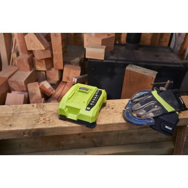 Ryobi Зарядний пристрій RY36C60A, 36В MAX POWER, 6А швидкозарядний, фото , зображення 7 | SNABZHENIE.com.ua Ryobi Зарядний пристрій RY36C60A, 36В MAX POWER, 6А швидкозарядний, фото , зображення 7 | SNABZHENIE.com.ua