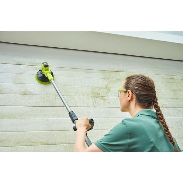 Ryobi Щітка телескопічна R18TPS-0, акумуляторна ONE+ 18В, щітка 15см, 210об/хв, довжина ручки 1-1.4м, IPX7, 2.1кг (без АКБ та ЗП), фото , зображення 7 | SNABZHENIE.com.ua Ryobi Щітка телескопічна R18TPS-0, акумуляторна ONE+ 18В, щітка 15см, 210об/хв, довжина ручки 1-1.4м, IPX7, 2.1кг (без АКБ та ЗП), фото , зображення 7 | SNABZHENIE.com.ua