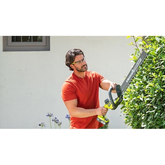 Ryobi Кущоріз акумуляторний ONE+ RY18HT45A-0 18В 45см крок різу 22мм 2.3кг без АКБ та ЗП, фото , зображення 4 | SNABZHENIE.com.ua Ryobi Кущоріз акумуляторний ONE+ RY18HT45A-0 18В 45см крок різу 22мм 2.3кг без АКБ та ЗП, фото , зображення 4 | SNABZHENIE.com.ua