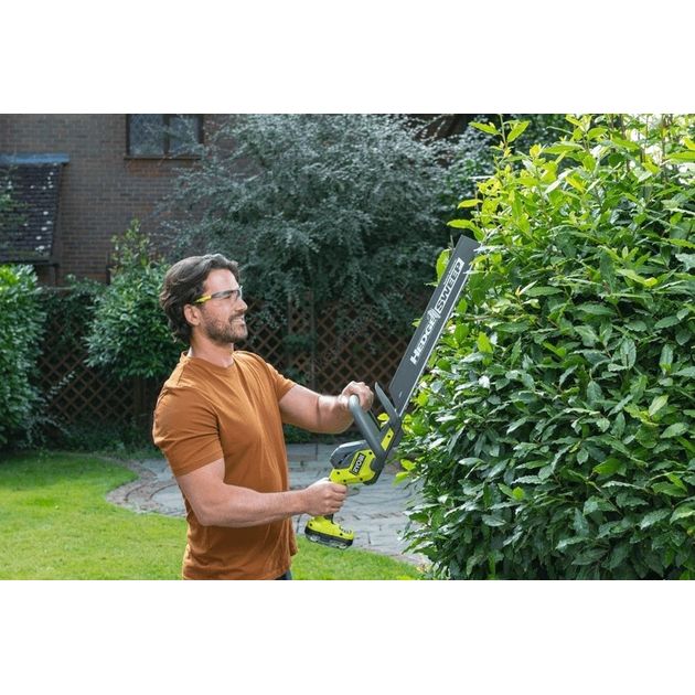 Ryobi Кущоріз акумуляторний ONE+ RY18HT45A-0 18В 45см крок різу 22мм 2.3кг без АКБ та ЗП, фото , зображення 6 | SNABZHENIE.com.ua Ryobi Кущоріз акумуляторний ONE+ RY18HT45A-0 18В 45см крок різу 22мм 2.3кг без АКБ та ЗП, фото , зображення 6 | SNABZHENIE.com.ua