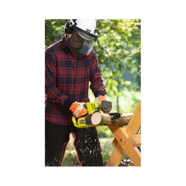 Ryobi Пила ланцюгова акумуляторна RY18CS20A-0 18В ONE+ шина 20см 2.6кг без АКБ та ЗП, фото , изображение 9 | SNABZHENIE.com.ua Ryobi Пила ланцюгова акумуляторна RY18CS20A-0 18В ONE+ шина 20см 2.6кг без АКБ та ЗП, фото , изображение 9 | SNABZHENIE.com.ua