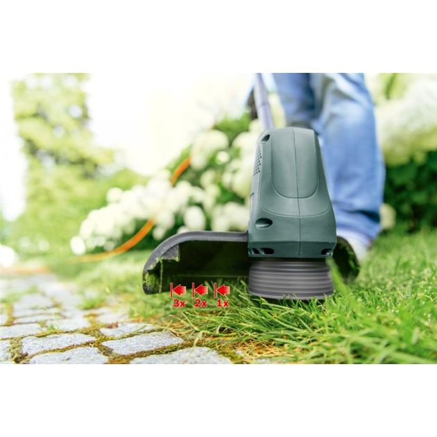 Bosch Тример садовий EasyGrassCut 26 280Вт 26см 1.9кг, фото , зображення 5 | SNABZHENIE.com.ua Bosch Тример садовий EasyGrassCut 26 280Вт 26см 1.9кг, фото , зображення 5 | SNABZHENIE.com.ua