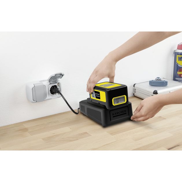 Karcher Швидкозарядний набір, зарядний пристрій, акумулятор 36В, 2.5Ач, фото , зображення 3 | SNABZHENIE.com.ua Karcher Швидкозарядний набір, зарядний пристрій, акумулятор 36В, 2.5Ач, фото , зображення 3 | SNABZHENIE.com.ua