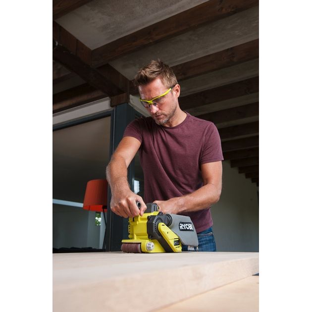 Ryobi Шліфмашина стрічкова ONE+ R18BS-0, 18В, акумуляторна (без АКБ та ЗП), фото , изображение 4 | SNABZHENIE.com.ua Ryobi Шліфмашина стрічкова ONE+ R18BS-0, 18В, акумуляторна (без АКБ та ЗП), фото , изображение 4 | SNABZHENIE.com.ua