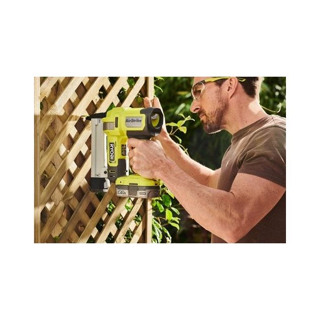 Ryobi Степлер ONE+ R18GS18-0, акумуляторний, 18В, тип 18G, фото , зображення 8 | SNABZHENIE.com.ua Ryobi Степлер ONE+ R18GS18-0, акумуляторний, 18В, тип 18G, фото , зображення 8 | SNABZHENIE.com.ua