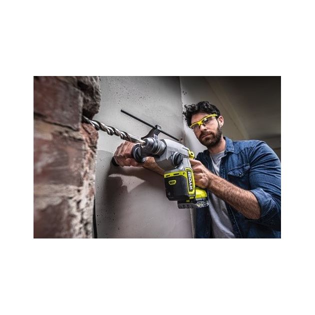 Ryobi Перфоратор акумуляторний RSDS18X-1C40S SDS-plus ONE+ 18В НР акб 1х4А·год 4Дж 3.2кг 4 режими, фото , зображення 4 | SNABZHENIE.com.ua Ryobi Перфоратор акумуляторний RSDS18X-1C40S SDS-plus ONE+ 18В НР акб 1х4А·год 4Дж 3.2кг 4 режими, фото , зображення 4 | SNABZHENIE.com.ua