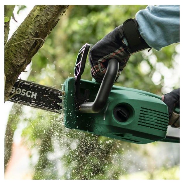 Bosch Пилка ланцюгова Universal Chain 35, 1800 Вт, фото , зображення 3 | SNABZHENIE.com.ua Bosch Пилка ланцюгова Universal Chain 35, 1800 Вт, фото , зображення 3 | SNABZHENIE.com.ua