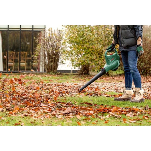 Bosch Повітродув-пилосос садовий Universal GardenTidy 3000 3000Вт 285км/год 576куб/год мішок 50л 3.4кг, фото , изображение 4 | SNABZHENIE.com.ua Bosch Повітродув-пилосос садовий Universal GardenTidy 3000 3000Вт 285км/год 576куб/год мішок 50л 3.4кг, фото , изображение 4 | SNABZHENIE.com.ua