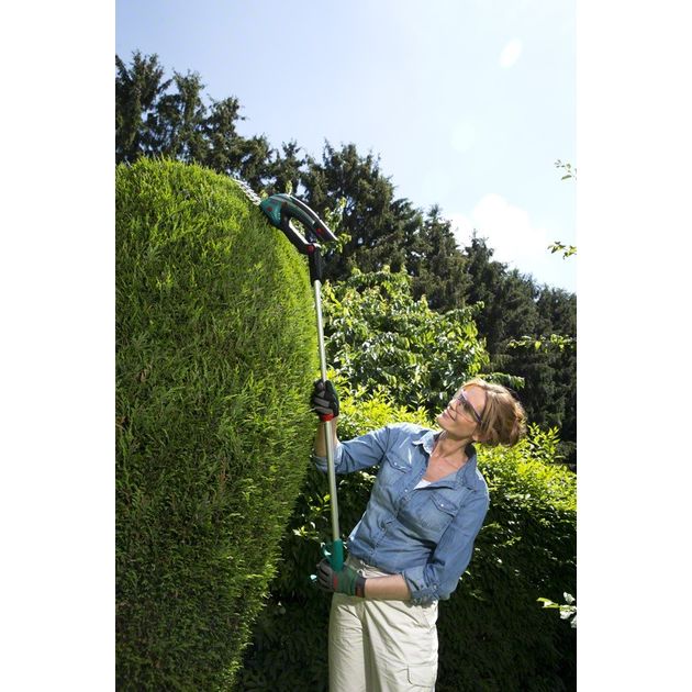 Bosch Кущоріз ISIO, акумуляторний 3.6 V Li 1.5 Ач, ніж 12 см, зі штангою, фото , изображение 3 | SNABZHENIE.com.ua Bosch Кущоріз ISIO, акумуляторний 3.6 V Li 1.5 Ач, ніж 12 см, зі штангою, фото , изображение 3 | SNABZHENIE.com.ua