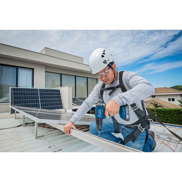 Bosch Акумуляторний ударний дриль-шуруповерт GSB 185-LI,  2 акумулятора 2.0 Ah, ЗП GAL 18V-20, кейс, фото , зображення 9 | SNABZHENIE.com.ua Bosch Акумуляторний ударний дриль-шуруповерт GSB 185-LI,  2 акумулятора 2.0 Ah, ЗП GAL 18V-20, кейс, фото , зображення 9 | SNABZHENIE.com.ua