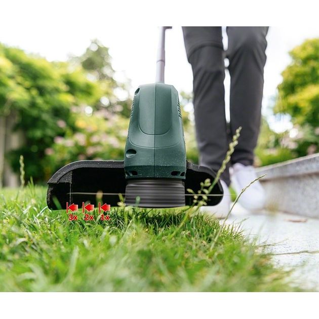 Bosch Тример садовий Bosch EasyGrassCut 18V-230 акумуляторний, АКБ PBA 18V 2.0Ah W-B та AL 1810 CV, фото , зображення 6 | SNABZHENIE.com.ua Bosch Тример садовий Bosch EasyGrassCut 18V-230 акумуляторний, АКБ PBA 18V 2.0Ah W-B та AL 1810 CV, фото , зображення 6 | SNABZHENIE.com.ua