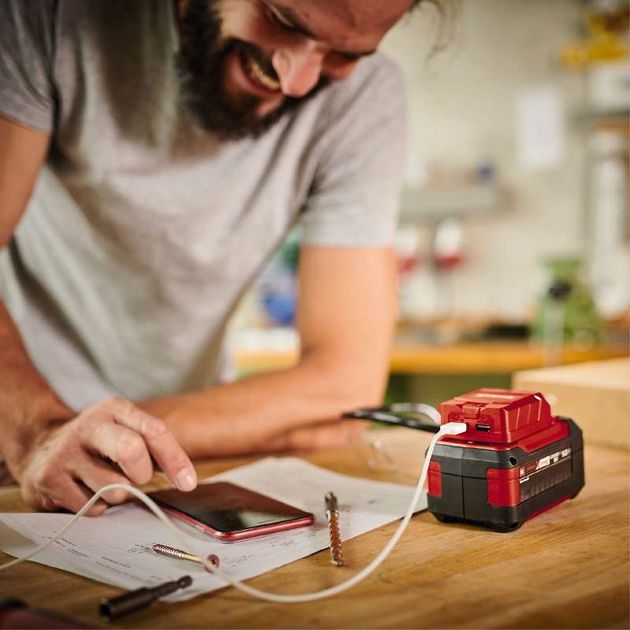Einhell Зарядний пристрій USB для акумуляторів TE-CP 18 Li USB - Solo акум., PXC, 18В, 2хUSB, 1А/2.1А, 0.06 кг, фото , изображение 4 | SNABZHENIE.com.ua Einhell Зарядний пристрій USB для акумуляторів TE-CP 18 Li USB - Solo акум., PXC, 18В, 2хUSB, 1А/2.1А, 0.06 кг, фото , изображение 4 | SNABZHENIE.com.ua
