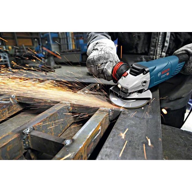 Bosch Шліфмашина кутова Professional GWS 18-125 SL, 125 мм, 1800 Вт, 12000 об/хв, М14, 2.5 кг, фото , зображення 3 | SNABZHENIE.com.ua Bosch Шліфмашина кутова Professional GWS 18-125 SL, 125 мм, 1800 Вт, 12000 об/хв, М14, 2.5 кг, фото , зображення 3 | SNABZHENIE.com.ua