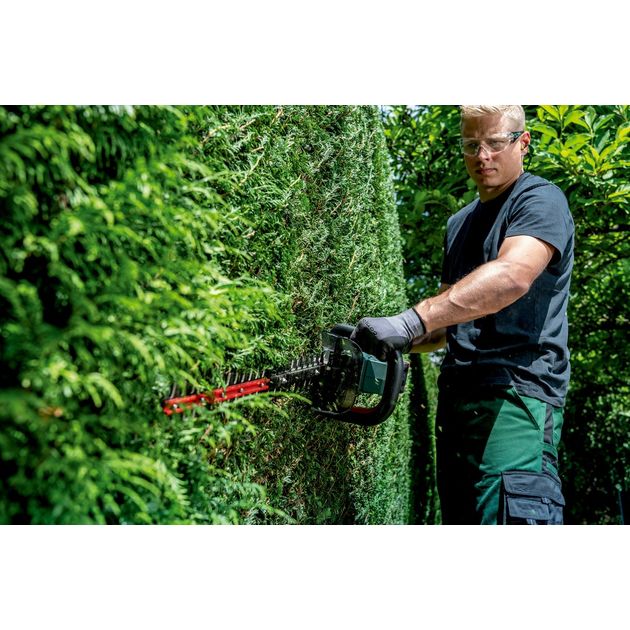 Metabo Кусторіз акумуляторний HS 18 LTX BL 65, 18В, 65см, крок різу 21мм, довина різу 60см, 4.2кг, фото , изображение 8 | SNABZHENIE.com.ua Metabo Кусторіз акумуляторний HS 18 LTX BL 65, 18В, 65см, крок різу 21мм, довина різу 60см, 4.2кг, фото , изображение 8 | SNABZHENIE.com.ua