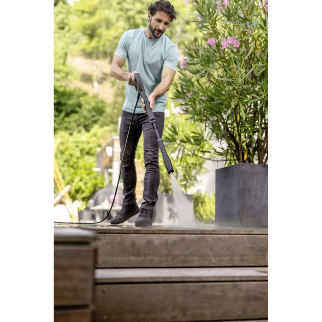 Karcher Мінімийка високого тиску K 4 WCM Premium, 1800 Вт, 20-130 бар, 420 л/ч, 30 м2/ч, 6 м, 12.00 кг, фото , зображення 10 | SNABZHENIE.com.ua Karcher Мінімийка високого тиску K 4 WCM Premium, 1800 Вт, 20-130 бар, 420 л/ч, 30 м2/ч, 6 м, 12.00 кг, фото , зображення 10 | SNABZHENIE.com.ua