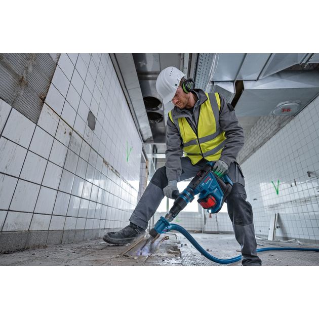 Bosch Перфоратор акумуляторний безщітковий GBH 18V-40 C BITURBO, 18 В, (без АКБ и ЗП), фото , изображение 10 | SNABZHENIE.com.ua Bosch Перфоратор акумуляторний безщітковий GBH 18V-40 C BITURBO, 18 В, (без АКБ и ЗП), фото , изображение 10 | SNABZHENIE.com.ua